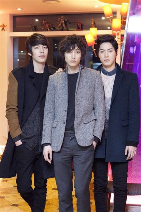 김홍빈 / kim hong vin. kim woo bin, lee soo hyuk, and hong jong hyun,....in ...