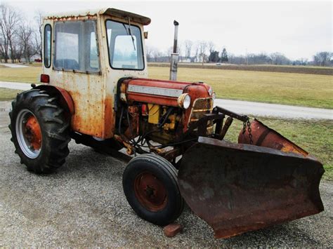 Allis Chalmers D10 Industrial W V Plow And Cab 2014 01 12 Tractor Shed