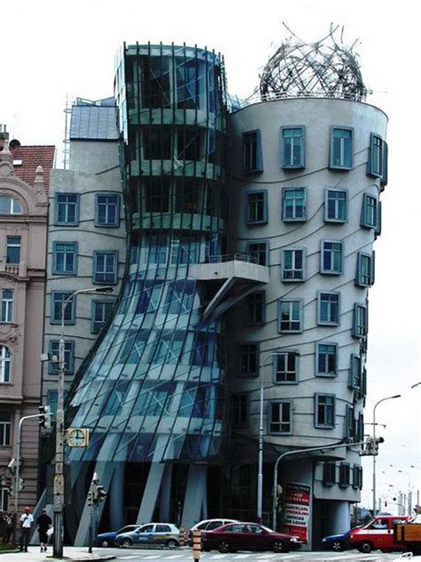 Ten Most Amazing Buildings In The World