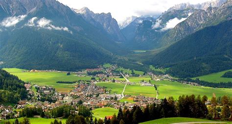 10+ vectors, stock photos & psd files. Toblach - Trentino-Südtirol - italien.de