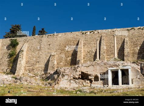 Templo de Asklepios La Acrópolis Atenas Fotografía de stock Alamy
