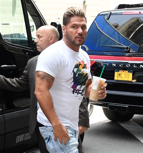 Ronnie Ortiz Magro Was Shirtless With A Knife During Arrest Hear The