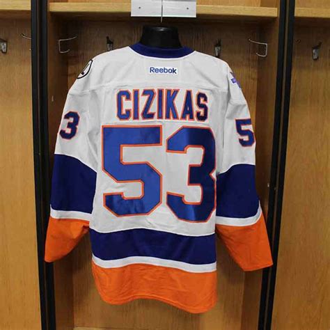 Casey Cizikas Game Worn Away Jersey Season New York Islanders Nhl Auctions