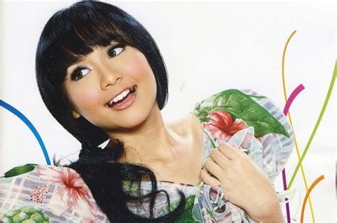 Biodata Gita Gutawa Profil Foto Pribadi Lengkap Gambar Foto Artis Hot