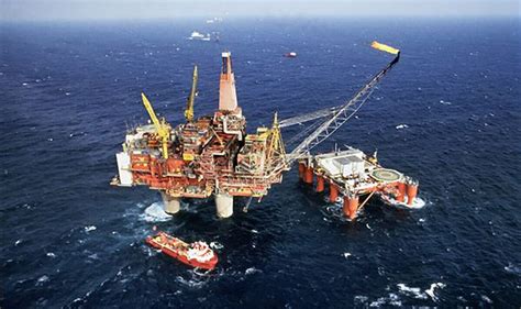 Offshore Rigger Job Advert For North Sea Role States Huge Salary Uk