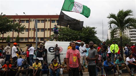 Nigeria Endsars Protesters Shot By Security Forces In Lagos — Quartz Africa