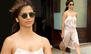 Camila Alves Turns Heads In A Slinky Nude Frock As She Shows Off Her Tan In Nyc Daily Mail Online