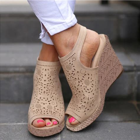 Summer Hollow Wedges Peep Toe Straw Sandals Womens Thick Bottom Shoes Roman Sandals Buckle Strap