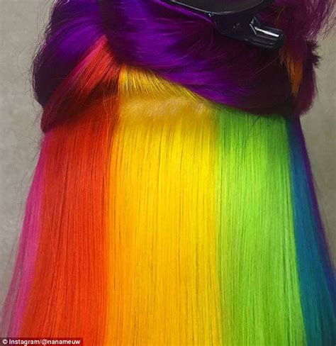 They're so simple yet so elegant. Hair stylist reveals purple dye job with a hidden rainbow ...