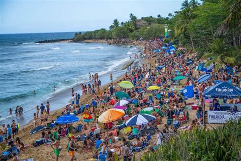 “domes Beach” Rinconpuerto Rico Corona Extra Surfing Tournament