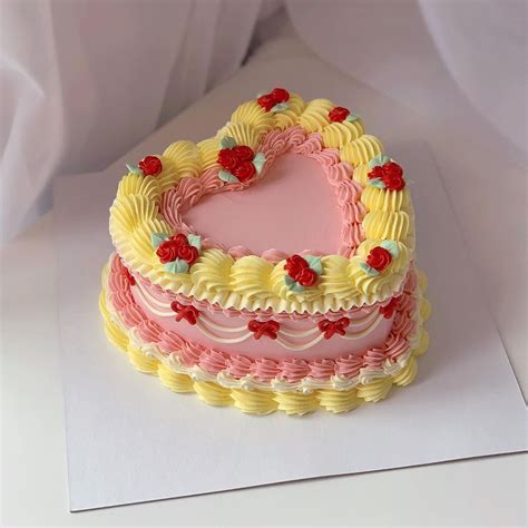 Aprils Baker On Instagram Pretty Birthday Cakes Pastel Cakes Cute Desserts