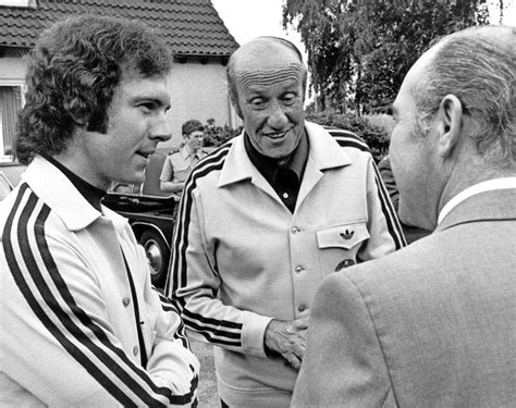 Bilderstrecke Zu Franz Beckenbauer Darum War Führung Die Größte Stärke Der Fußball Ikone