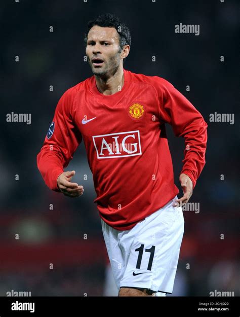 Ryan Giggs Of Manchester United During The Uefa Champions League Match
