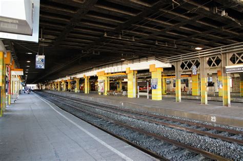 Gare De Montpellier Saint Roch Montpellier 1845 Structurae