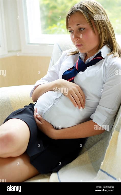 Adolescente Embarazada Fotografías E Imágenes De Alta Resolución Alamy