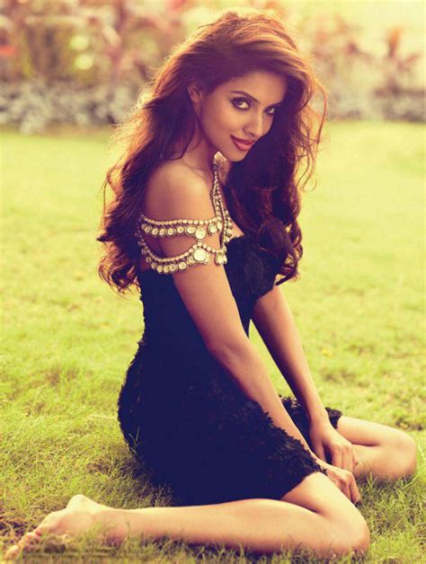 Lesser Known Facts About Bollywoods Gorgeous Lady Asin Thottumkal