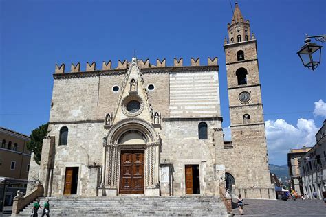 La Guida Sul Comune Di Teramo Te In Abruzzo Italia