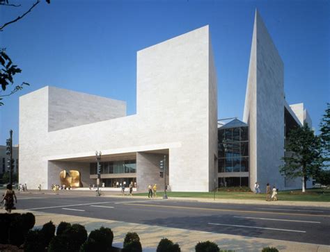 The Best Buildings Of Im Pei Make Lists Not War