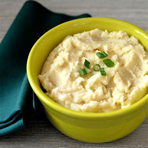 Make-Ahead Mashed Potatoes | Recipe | Make ahead mashed potatoes, Food recipes, Mashed potatoes