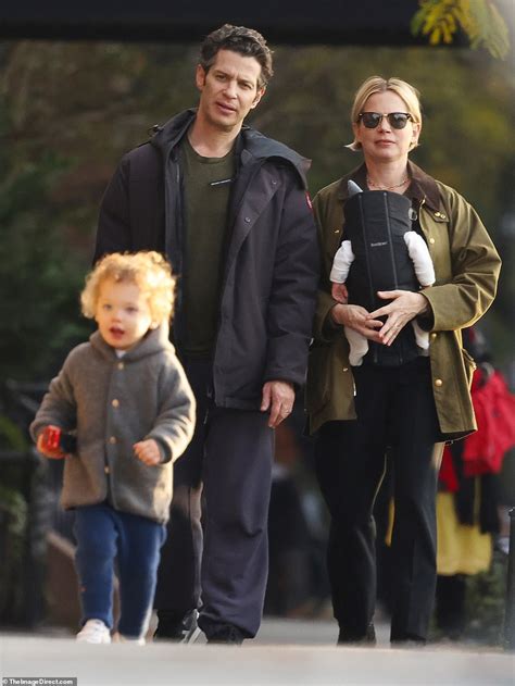 Michelle Williams Is Seen For The First Time Since Giving Birth To