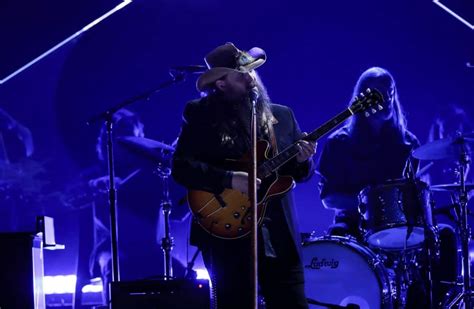 Chris Stapleton Delivers Show Stopping Performance Of Cold After Sweeping The Grammy Awards