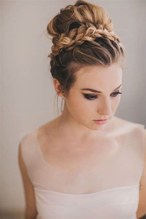 15 Prom Hair Ideas To Get You Super Pretty Moosie Blue Evening Hairstyles Hair Up Styles