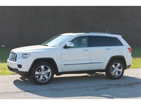 Buy Used 2011 Jeep Grand Cherokee Overland Automatic 4 Door Suv In