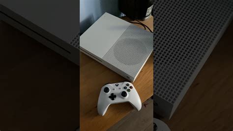 How To Turn On An Xbox One Youtube
