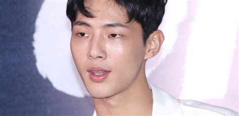 River Where The Moon Rises Production Company Sues Ji Soo And Keyeast For ₩3 Billion Krw In