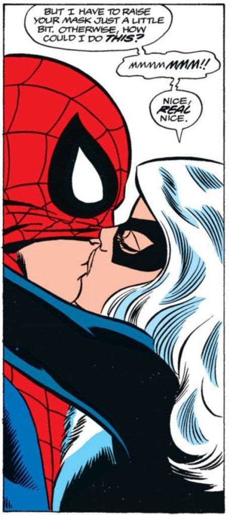Spider Man And Black Cat Share A First Kiss In Amazing Spider Man 194 Spiderman Black Cat