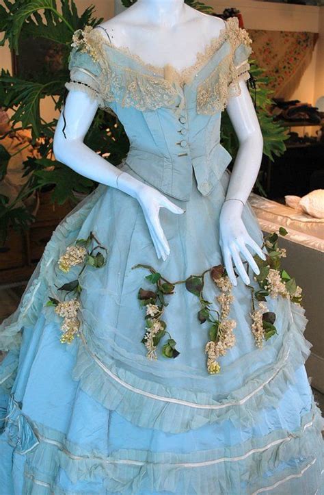Western dress codesand corresponding attires. 509 best images about 1860's Ball Gowns on Pinterest ...