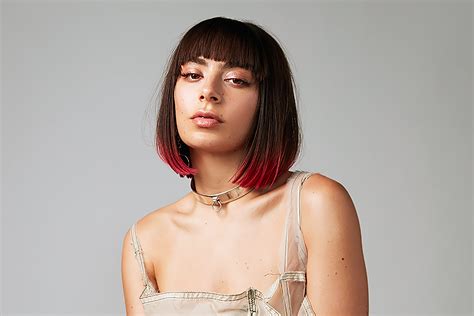 Charli Xcx Swg Glasgow Stripped Of The Gimmicks But Still The Whole Package The Arts Desk