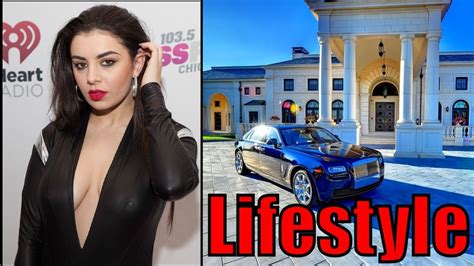 Her life is luxurious and beautiful today. charli xcx Lifestyle, Education, Family, Boyfriend ...