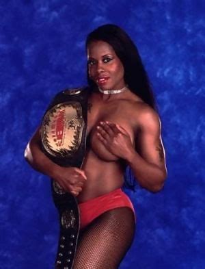 Former Professional Wrestler Wwe Diva Jacqueline Moore Reddit Nsfw