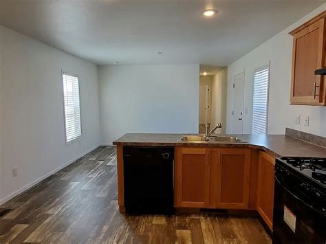 3401 N Walnut Rd Las Vegas Nv 89115 Apartments For Rent Zillow