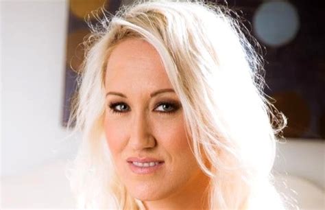 alana evans biography wiki age height career photos and more
