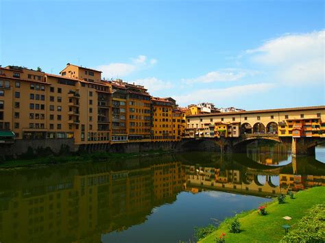 Hd Wallpaper Ponte Vecchio Florence Sky Places Of Interest Arno