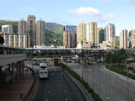 .properties,mtr malls,shopping centres along light rail,lohas park,shopping mall,railway,quality of life,flats,commercial area. Tsuen Wan Wiki
