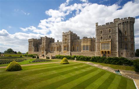 Windsor Stonehenge Bath And Oxford 2 Day Tour From London London