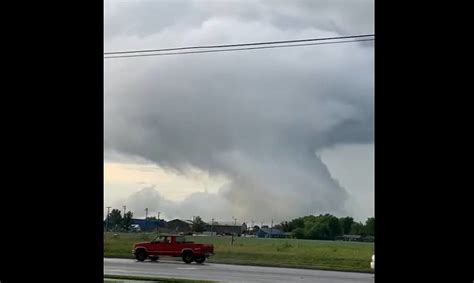 Incredible Video Of Tornado Warned Storm In Spencer County In