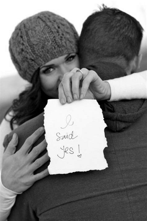 Cute Pic For Save The Date Winter Engagement Wedding Engagement Photos Engagement Couple