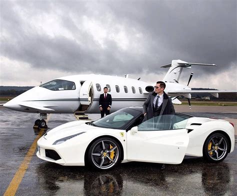 Luxury Living Private Jet Luxury Cars Luxury Private Jets