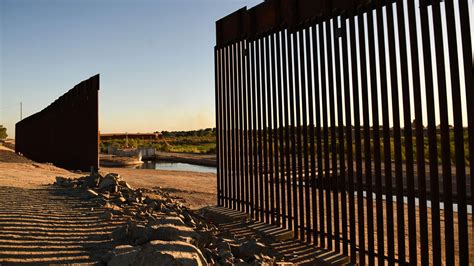 Us To Fill Gaps In Trump Funded Border Wall At Open Area Near Yuma