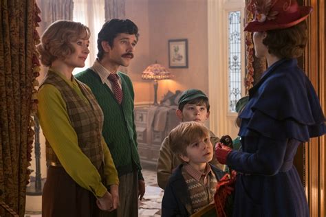 The Mary Poppins Returns Costumes Are Just As Magical As The Movie