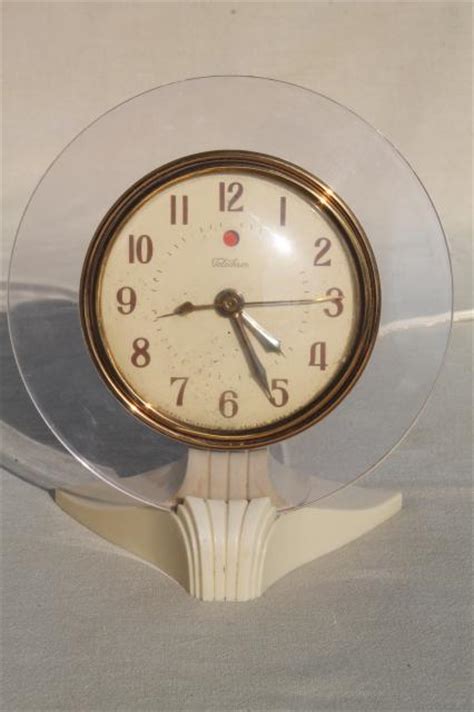Vintage Telechron Electric Clock Art Deco Machine Age Modern Lucite
