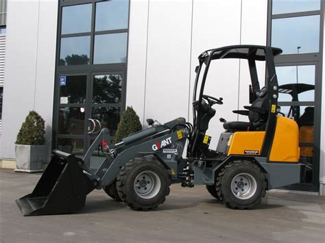 Giant D263sw X Tra Compact Wheel Loader New And Demonstrator