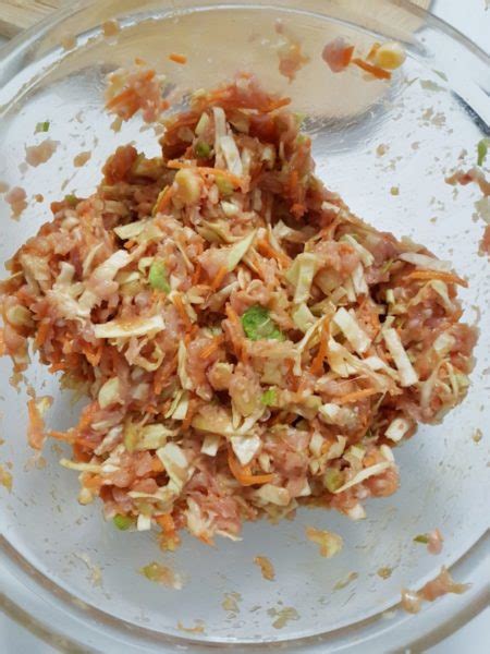 3 ounces shelled, deveined large shrimp. Chicken Dumplings (Gyoza) | Recipes | Deagon Bulk Meats
