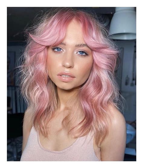 43 Bold And Subtle Ways To Wear Pastel Pink Hair
