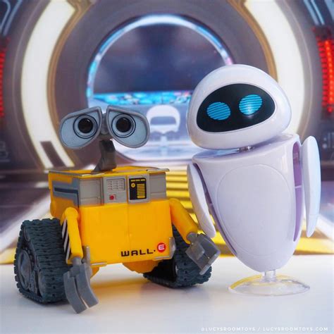 Mattel Wall E And Eve Figure Pack Lucys Room