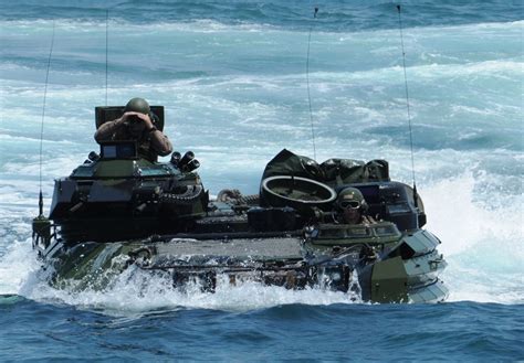 Us Marines Ban Amphibious Assault Vehicle From Water